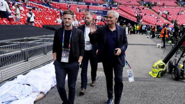 v站体育入口-费内巴切官宣穆里尼奥 评完欧冠决赛他直飞土耳其