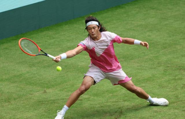 v站体育平台-张奔斗：张之臻挑战世界第一 查出二发是巨大差距